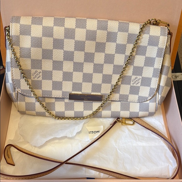Louis Vuitton White and Gray Checkered Shoulder Bag - Picture 1 of 4